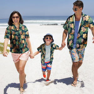 Benutzerdefinierte Foto Hawaiian Shirt Eltern-Kind trägt personalisiertes Gesicht Hawaiian Shirt Geschenk für Familie mit gelben Blumen