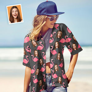 Benutzerdefiniertes Gesicht-hawaii-shirt Für Sie, Personalisiertes Damen-foto-shirt, Flamingo- Und Monstera-blätter, Valentinstagsgeschenk - DePhotoBoxer