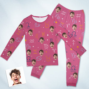 Benutzerdefinierte Gesichts-pyjama-nachtwäsche, Personalisierter Rundhals-rosa-pyjama, Sternbild-symbol Für Frauen - DePhotoBoxer